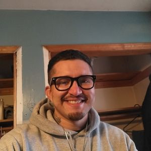 Meet your Posher, Simon-jose